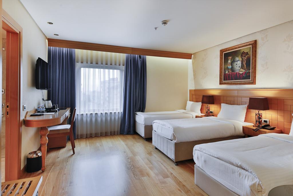 Queen Hotel & Spa Istambul Extérieur photo